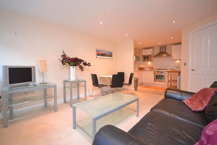 2 Bedroom Flat To Rent In Picture House, Cheapside, Reading, RG1