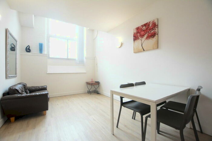 2 Bedroom Apartment To Rent In Linen House, Hartley Road, Nottingham, NG7