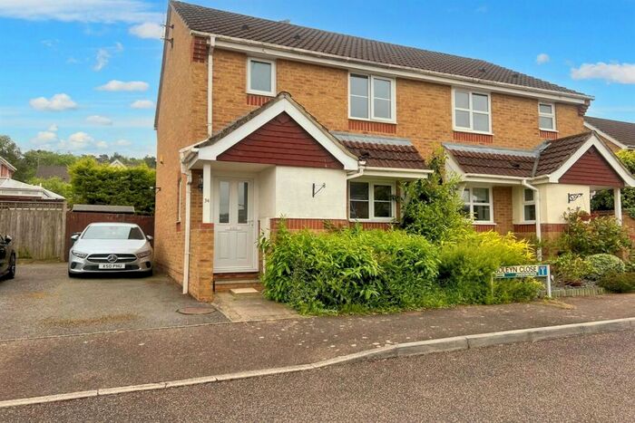 2 Bedroom Semi-Detached House To Rent In Boleyn Close, Maidenbower, RH10