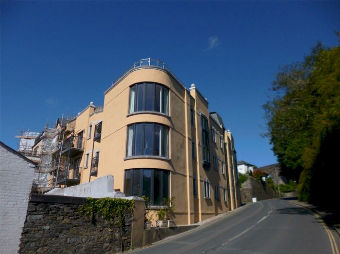 2 Bedroom Apartment To Rent In Tavistock, Devon, PL19