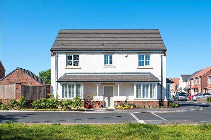 4 Bedroom Detached House For Sale In Blackthorn Place, Harrogate, North Yorkshire, HG1