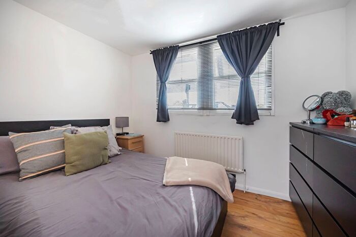 1 Bedroom Flat To Rent In Capworth Street, E10