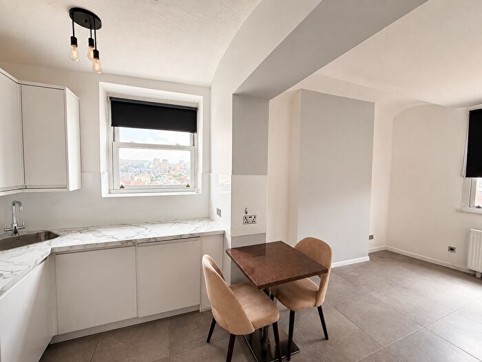 Studio To Rent In Windsor Street, Brighton, BN1
