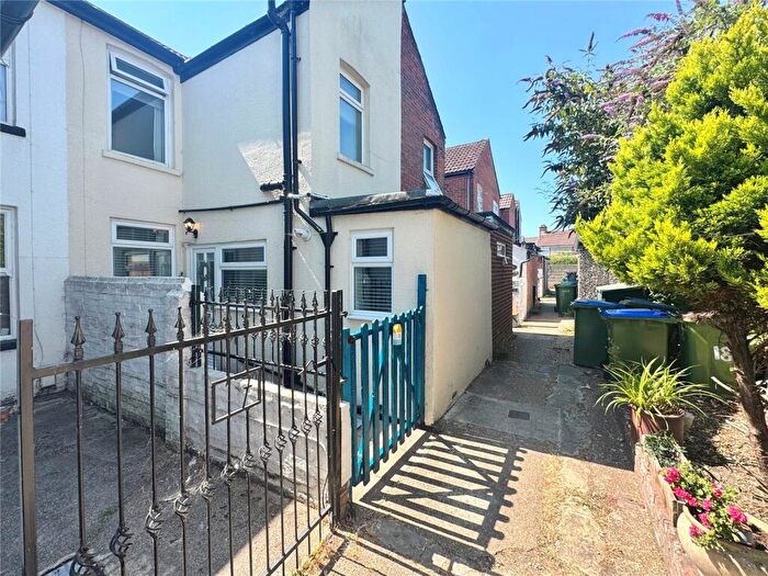 2 Bedroom Terraced House For Sale In Trinity Gardens, Fareham, Hampshire, PO16