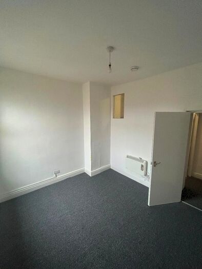 1 Bedroom Flat To Rent In Chesterfield Road, Blackpool, FY1
