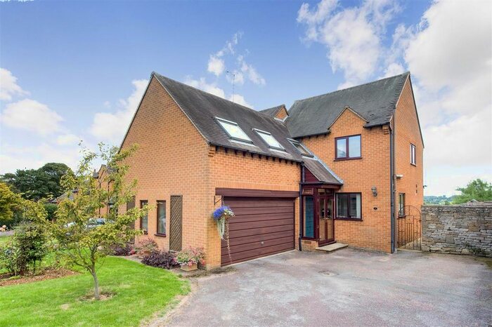 5 Bedroom Property For Sale In Old Glebe, Tadmarton, Banbury, Oxfordshire, OX15