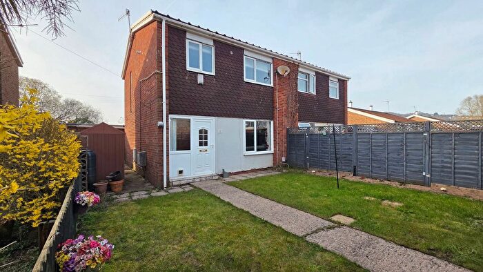 3 Bedroom Semi-Detached House For Sale In Stockton Close, Newport, NP19