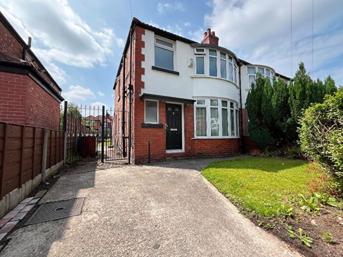 4 Bedroom Semi-Detached House To Rent In Arnfield Road, Withington, Manchester, M20
