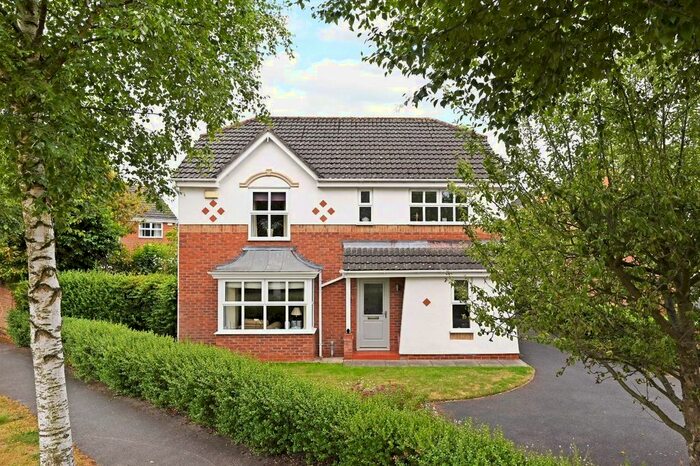 4 Bedroom Detached House For Sale In Etty Close, Stamford Bridge, York, YO41