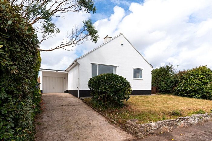 2 Bedroom Bungalow For Sale In Tregender Road, Crowlas, TR20