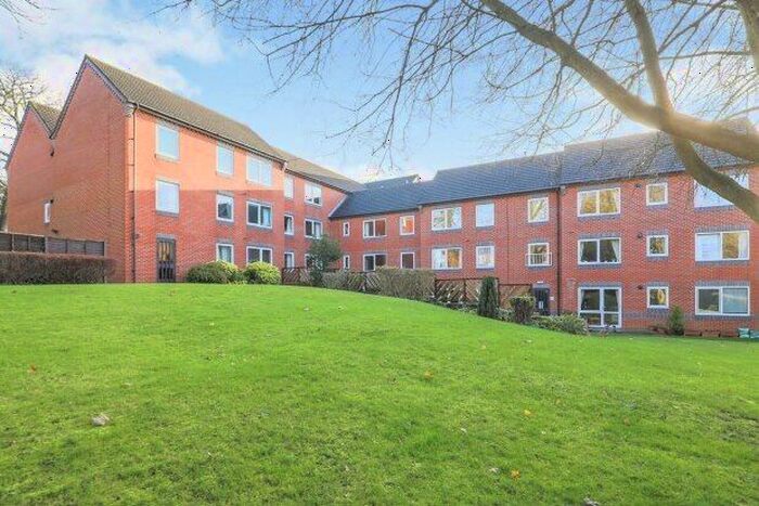 1 Bedroom Flat To Rent In Leicester Road, Market Harborough, LE16