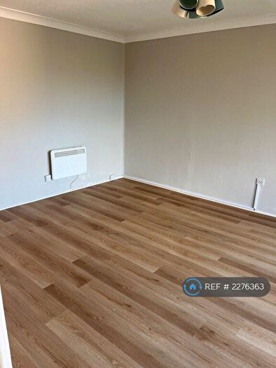 2 Bedroom Flat To Rent In Elstree Road, Hemel Hempstead, HP2