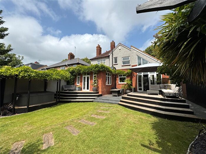 4 Bedroom Detached House For Sale In Badby Road West, Daventry, Northamptonshire, NN11