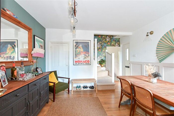 3 Bedroom Terraced House For Sale In Corseley Road, Groombridge, Tunbridge Wells, East Sussex, TN3