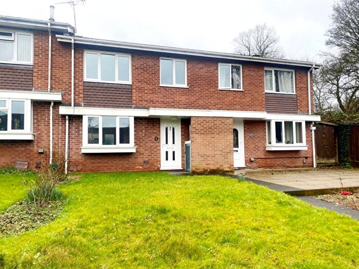 3 Bedroom Semi Detached House To Rent In Grainger Avenue, Nottingham, West Bridgford, NG2