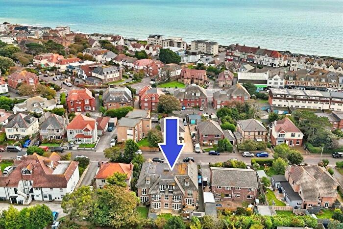2 Bedroom Apartment For Sale In Twynham Road, Southbourne, Dorset, BH6