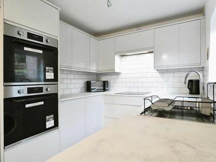 3 Bedroom End Of Terrace House For Sale In King Street, Brynmawr, Ebbw Vale, NP23