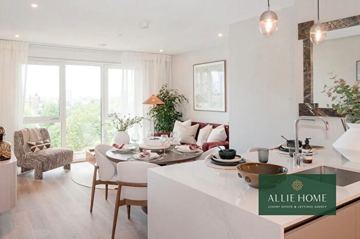 2 Bedroom Flat For Sale In Bow Common Ln, London, E3