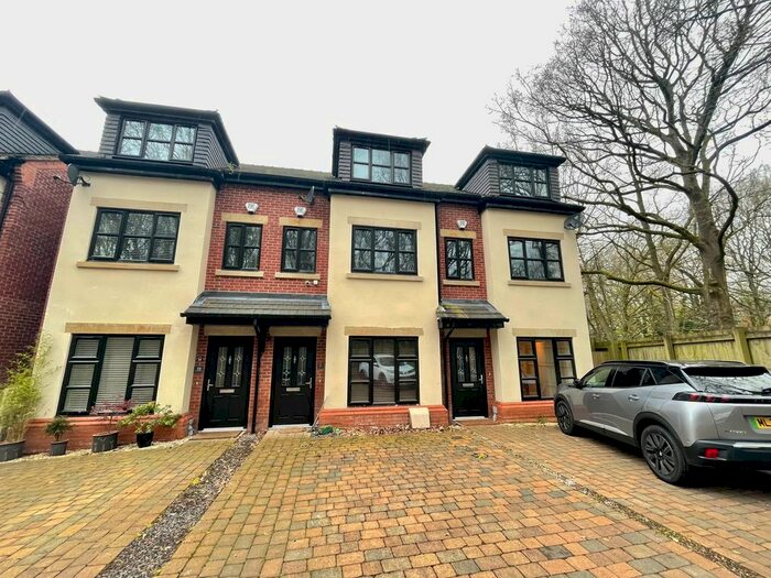 4 Bedroom Town House To Rent In Woodland Grange, Worsley, Manchester, M28