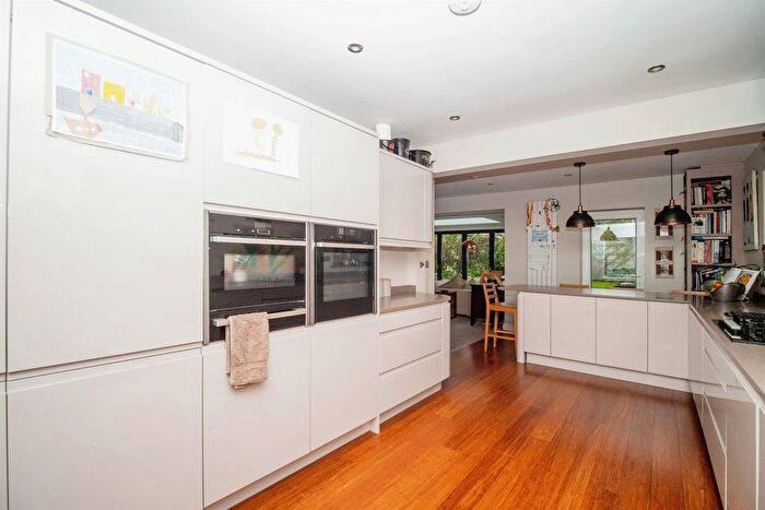 4 Bedroom Detached House For Sale In Louise Road, Dorchester, DT1