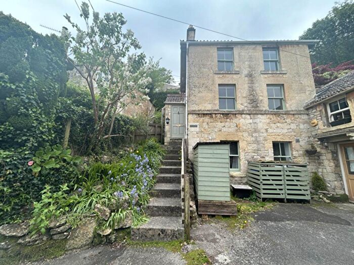 3 Bedroom Semi-Detached House To Rent In Middle Stoke, Bath, BA2
