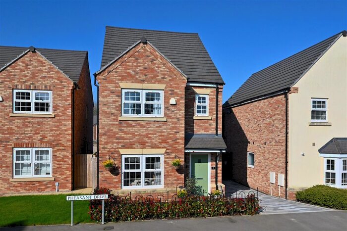 3 Bedroom Detached House For Sale In Pheasant Drive, Dishforth, Thirsk, YO7