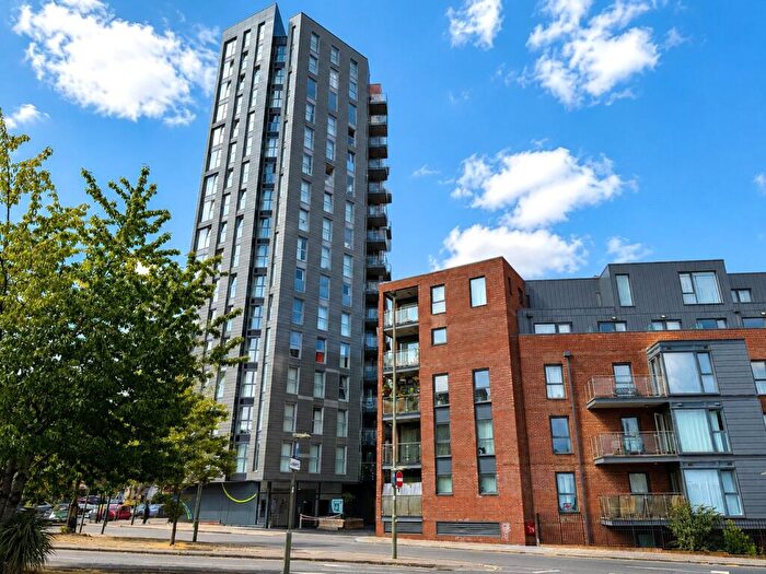 1 Bedroom Flat To Rent In Zenith Close, Colindale, NW9
