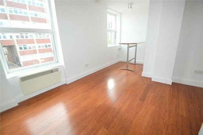 1 Bedroom Flat To Rent In London Road Croydon, CR0