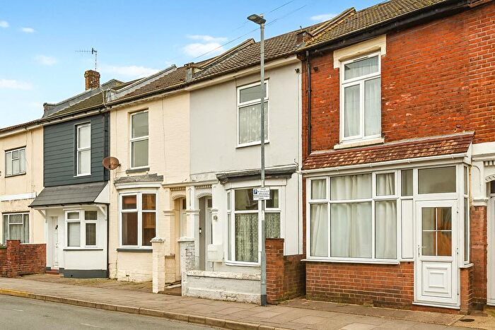 3 Bedroom Terraced House For Sale In Clive Road, Portsmouth, PO1