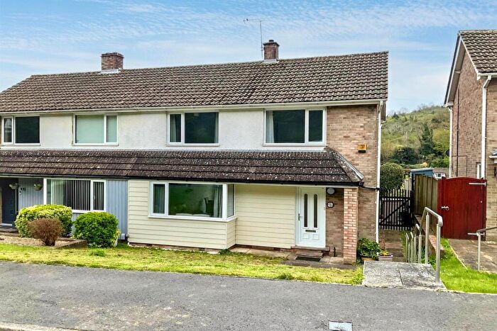 3 Bedroom Semi Detached House For Sale In Woodland Close, River, Nr Dover, CT17