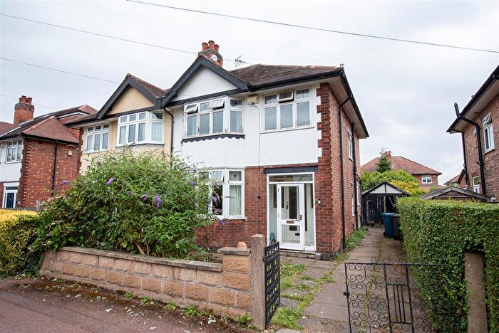 3 Bedroom Semi-Detached House For Sale In Seymour Road, West Bridgford, Nottingham, NG2