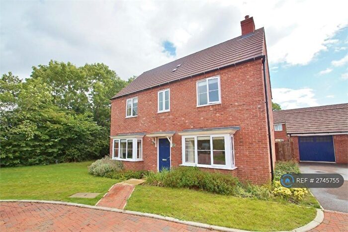 4 Bedroom Detached House To Rent In Elder Avenue, Rugby, CV21