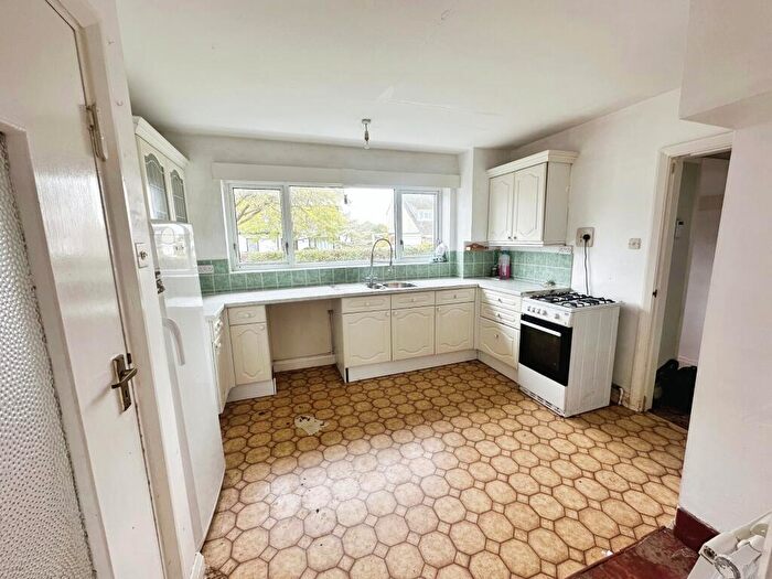 3 Bedroom Detached House For Sale In Beech Avenue, Nettleham, LN2