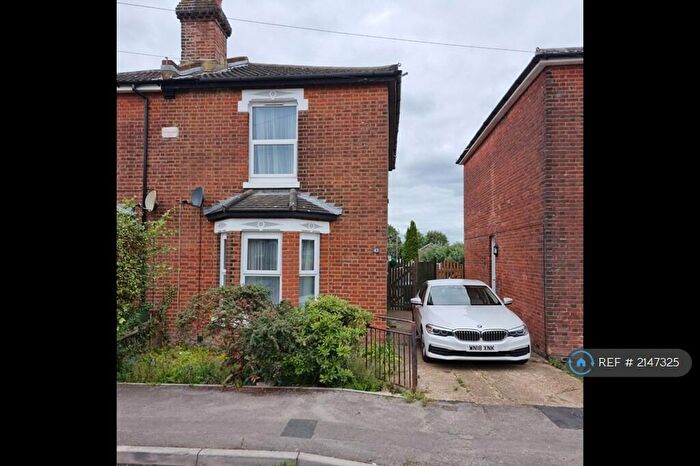 3 Bedroom Semi-Detached House To Rent In Macnaghten Road, Southampton, SO18