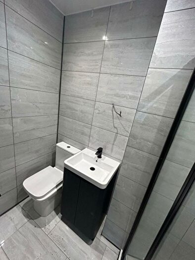 4 Bedroom Semi-Detached House To Rent In Stocksfield Avenue, Newcastle Upon Tyne, NE5