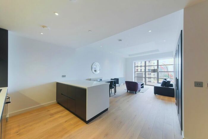1 Bedroom Flat For Sale In Kent Building, Hope Street, London, E14