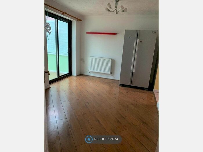 4 Bedroom End Of Terrace House To Rent In Abbotsbury, Westcroft, Milton Keynes, MK4