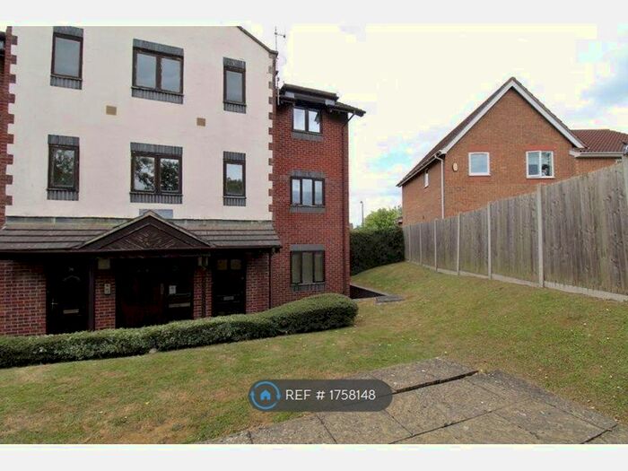 1 Bedroom Flat To Rent In Gallivan Close, Little Stoke, Bristol, BS34