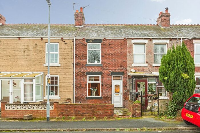 2 Bedroom Terraced House For Sale In George Street, Ryhill, Wakefield, WF4