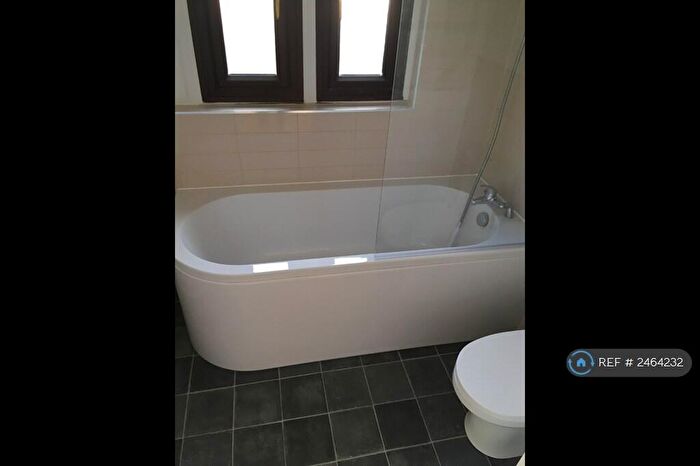 1 Bedroom Flat To Rent In The Drive, Peterborough, PE3