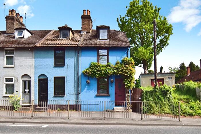 2 Bedroom End Of Terrace House For Sale In Ashford Road, Weavering, Maidstone, Kent, ME14