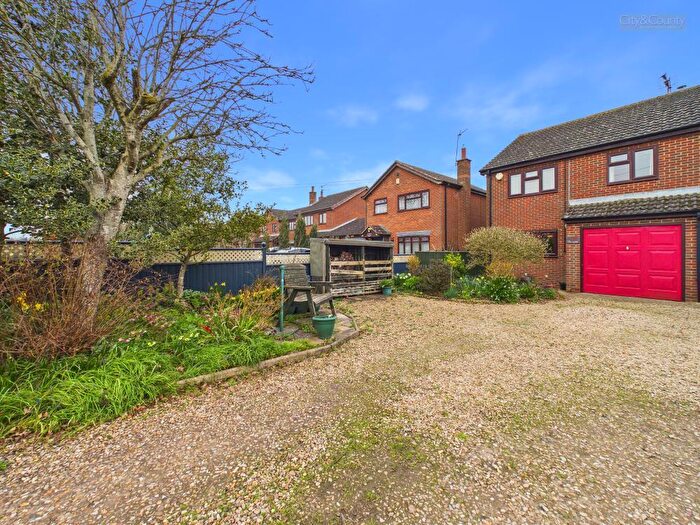 3 Bedroom Semi Detached House For Sale In Joys Bank, Holbeach St. Johns, Holbeach, Spalding, PE12