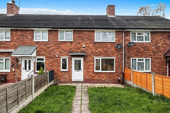 3 Bedroom Terraced House To Rent In Holliars Grove, Birmingham, B37