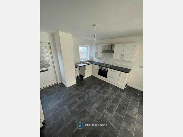 3 Bedroom Terraced House To Rent In Cleeve Court, Washington, NE38