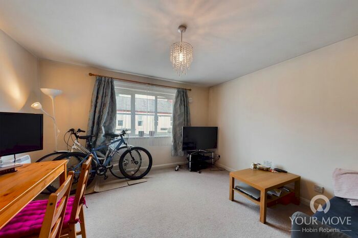 1 Bedroom Flat To Rent In Osborne Road, Northampton, NN2