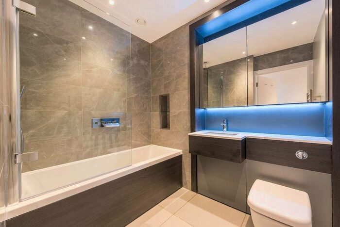 1 Bedroom Flat To Rent In Heritage Place, Brentford, TW8