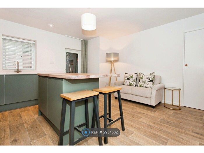 1 Bedroom Terraced House To Rent In Cambridge Road, Cambridge, CB3