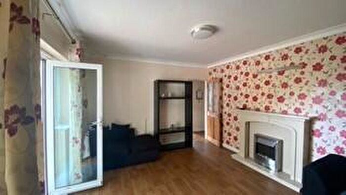 4 Bedroom Detached House For Sale In Appledore Avenue, Bexleyheath, Kent, DA7