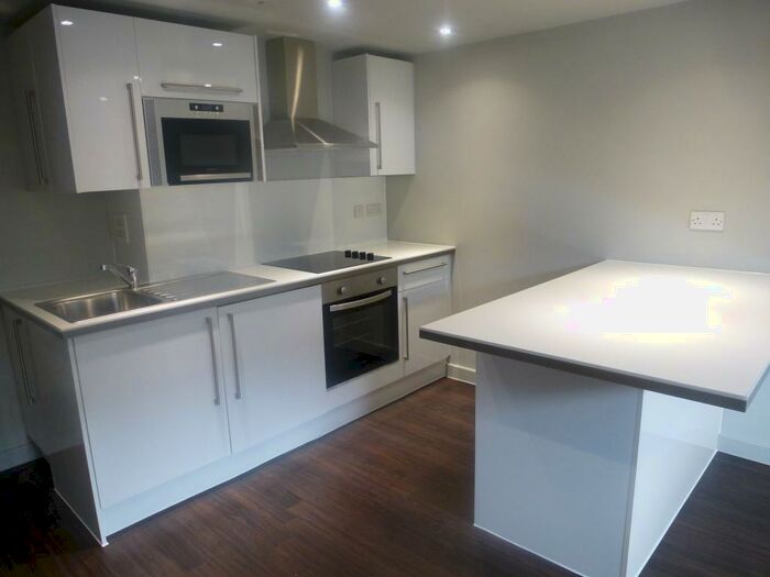 1 Bedroom Apartment To Rent In High Street, Slough, SL1
