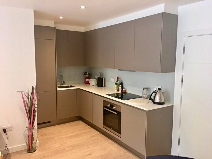 1 Bedroom Flat To Rent In Archway Road, Highgate, N6